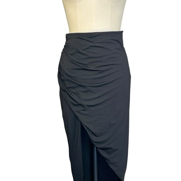 Superdown Lydia Black Maxi High Slit Skirt | Size M - Picture 4 of 8